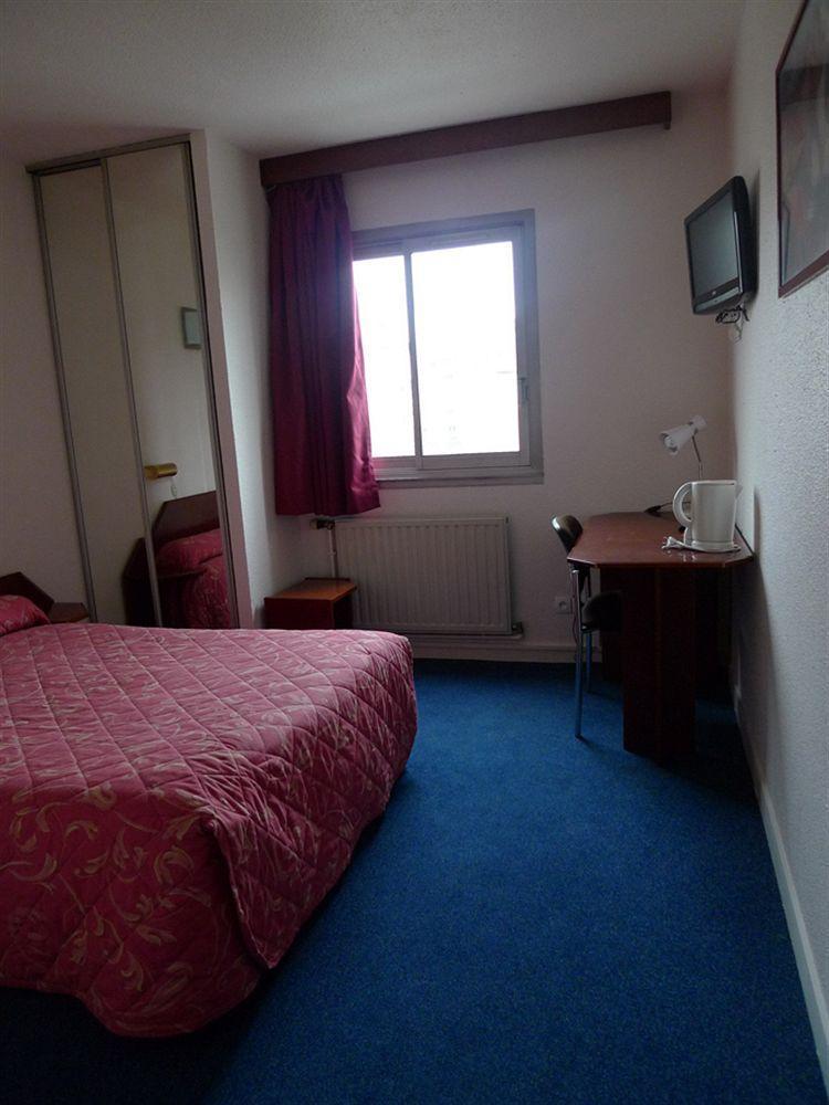 Milton Hotel Neuilly-Plaisance Exteriér fotografie